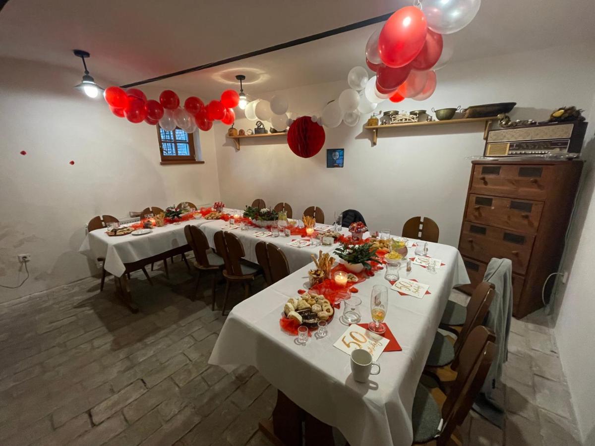 Apartman Alva 3 Mikulov Bagian luar foto