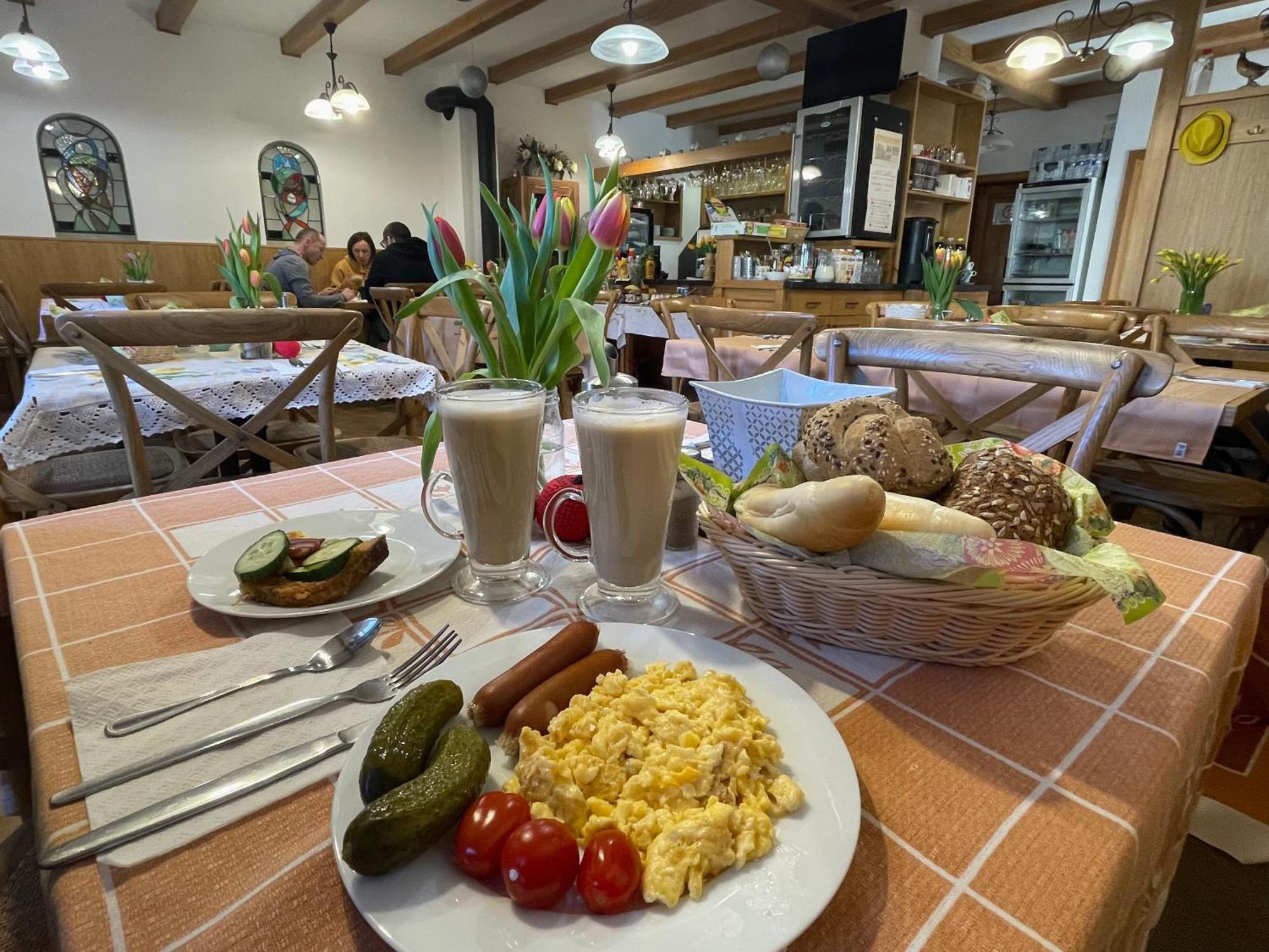 Apartman Alva 3 Mikulov Bagian luar foto